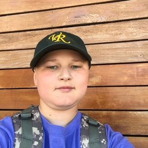 Meet your Posher, Alex